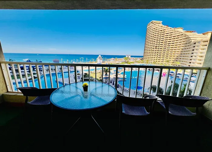 Porto Al Sokhna Pyramids For Families * عين السخنة