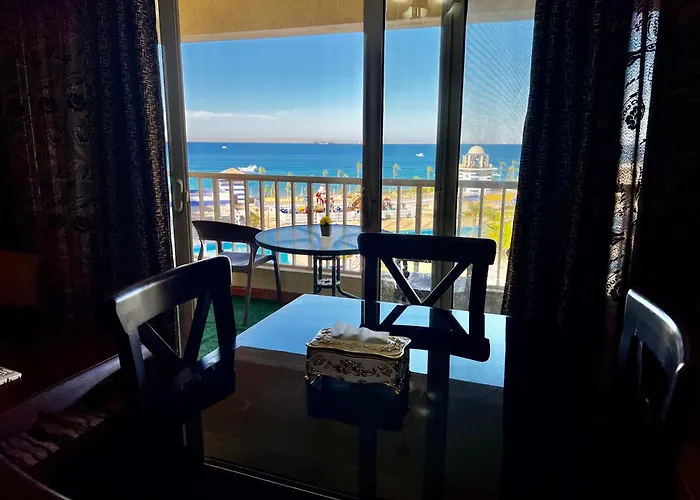 Porto Al Sokhna Pyramids For Families شقة